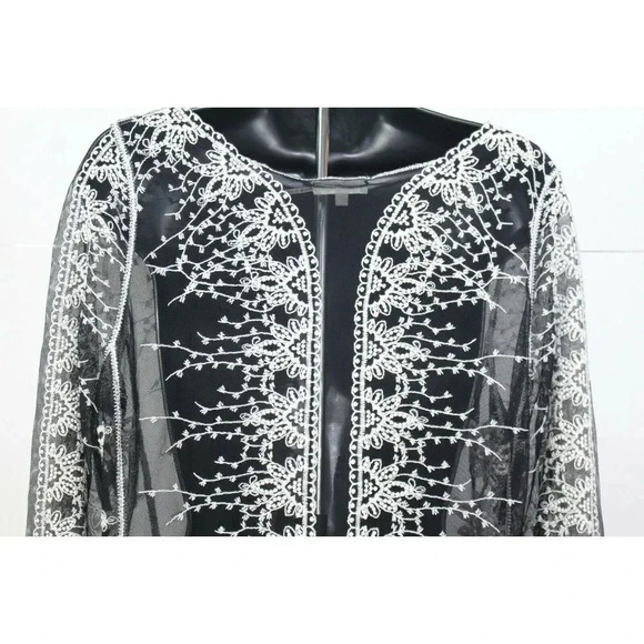 ladies Capri black&white blouse size M - Picture 6 of 7